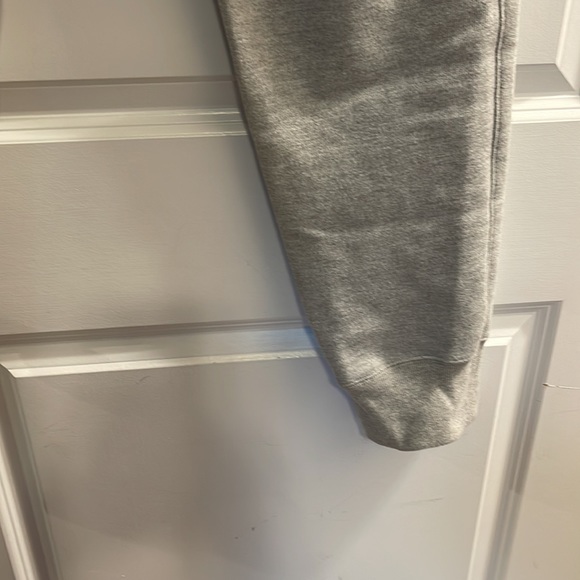 Champion gray embroidered logo joggers xl - Picture 3 of 5